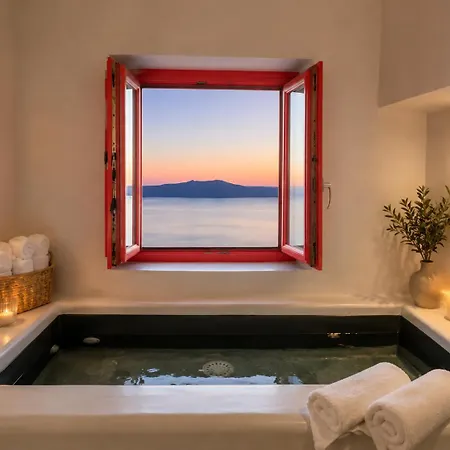 Mamma Mia Santorini Suites-volcano -caldera -sunset View Aparthotel 3*