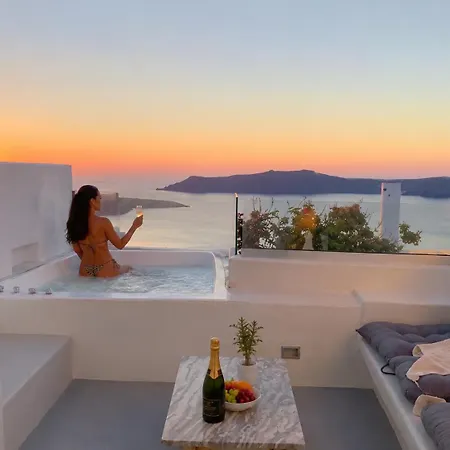 Mamma Mia Santorini Suites-volcano -caldera -sunset View Aparthotel